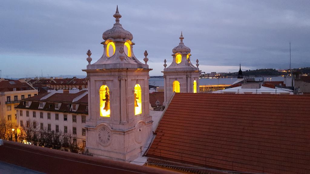 A Terrace On A Topfloor With A View Lisboa Eksteriør bilde